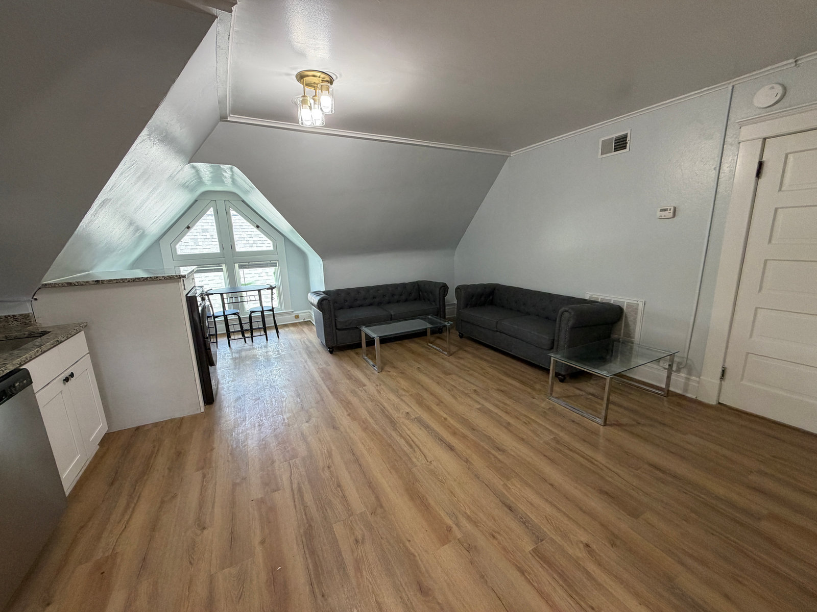 2-Bedroom at 123 N State — photo 1