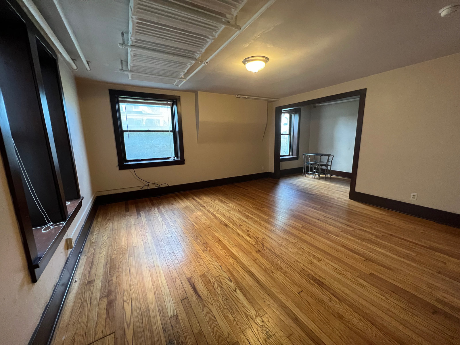 Apartment at 208 N Division