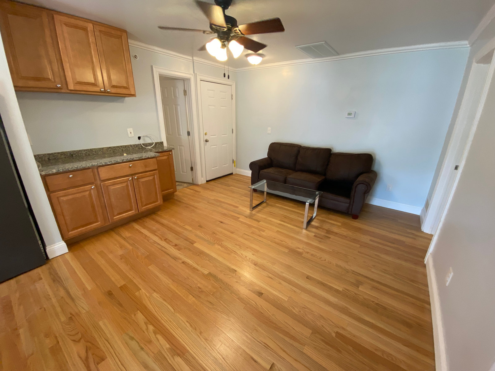 Apartment at 418 N Division