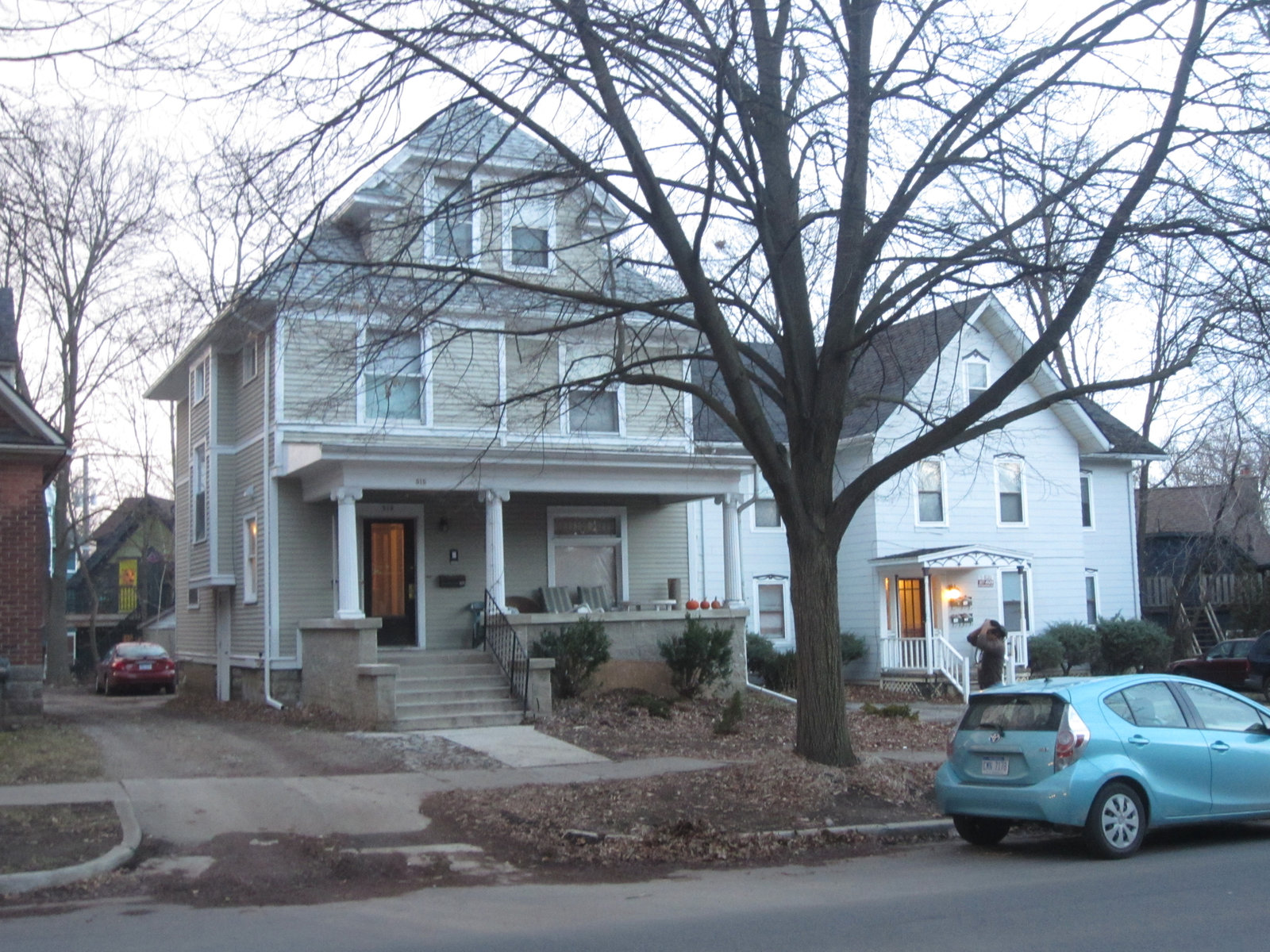 Apartment at 515 N Division