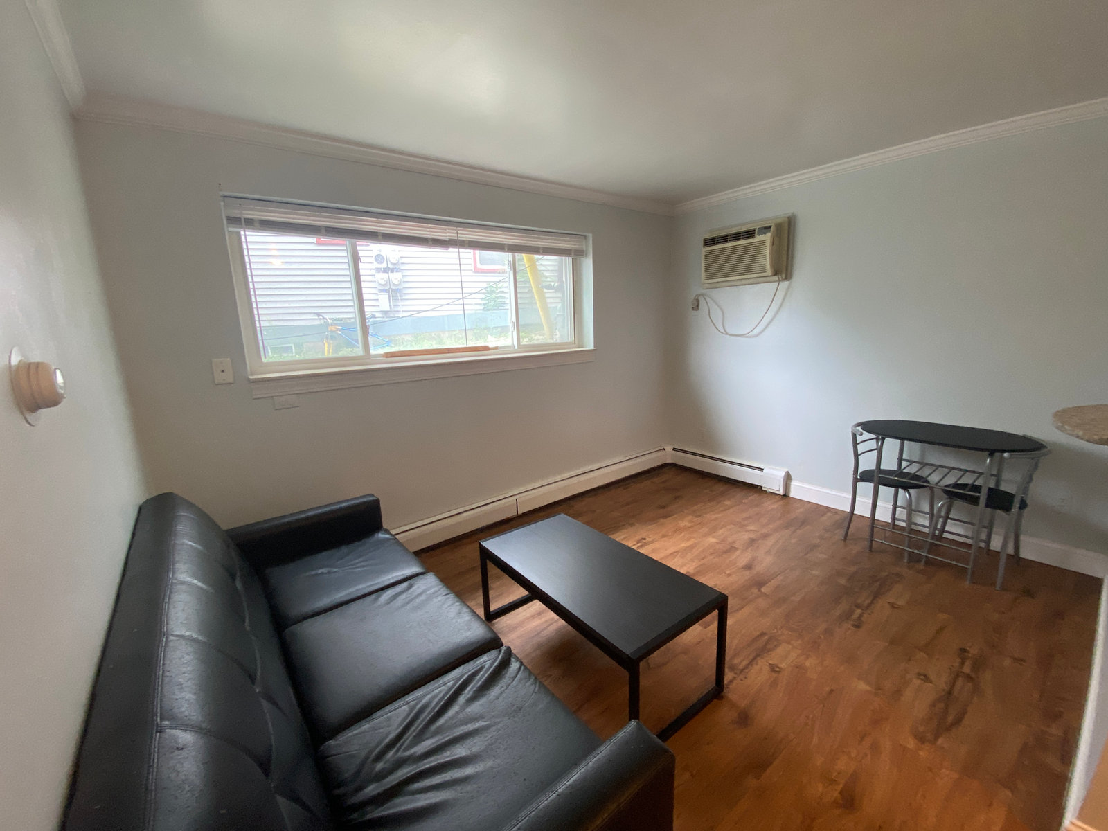 1-Bedroom at 607 Hill